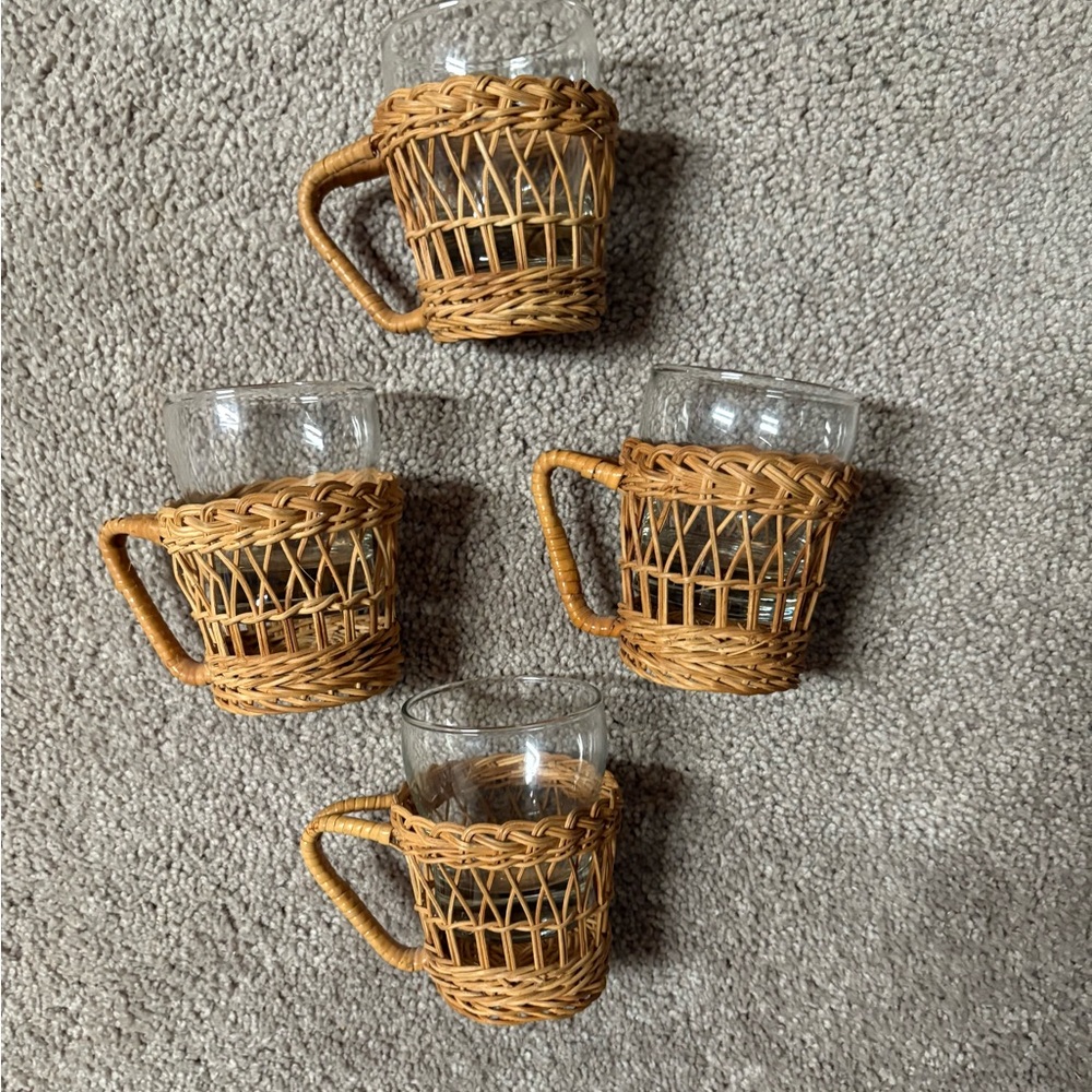 Vintage 1970's 2-piece rattan wicker and glass coffee mugs